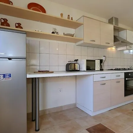 Appartement With A Parking Space - 14796 Zadar