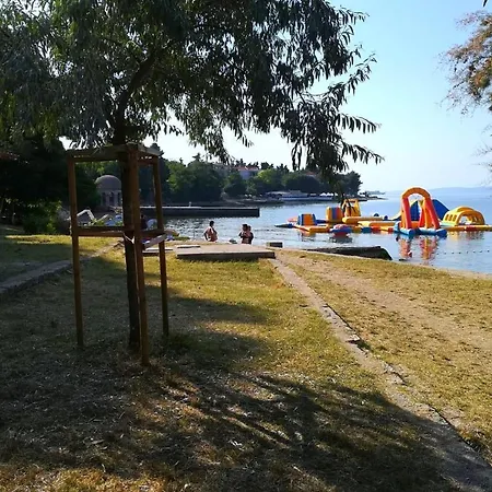 With A Parking Space - 14796